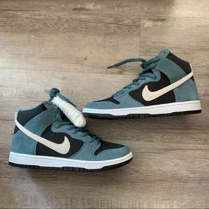 Nike Dunk High SB “Mineral Slate”